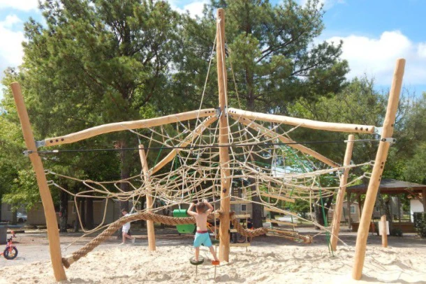 Camping Nature L'Airial 4*, Camping 4* à Soustons (Landes) - Location Tente équipée pour 5 personnes - Photo N°8