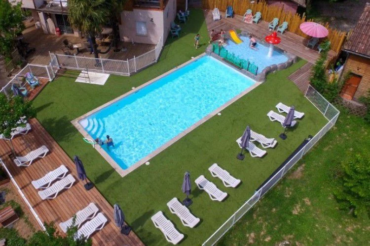 Camping Flower camping L'Arize 4*, Camping 4* à La Bastide de Sérou (Ariège) - Location Mobil Home pour 8 personnes - Photo N°3