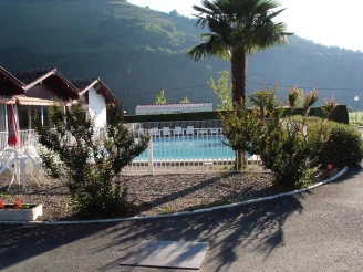 Camping Europ 4*, Camping 4* à Ascarat (Pyrénées Atlantiques) - Location Tente équipée pour 5 personnes