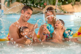 Camping Le Bel Air 5*, Camping 5* à Château d'Olonne (Vendée) - Location Mobil Home pour 5 personnes - Photo N°4