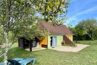 Camping Le Domaine du Bois Coquet 3*, Camping 3* à La Douze (Dordogne) - Location Gite pour 5 personnes - Photo N°1