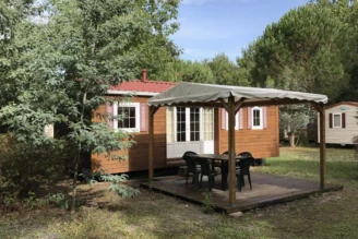 Camping La Chesnays 4* , Camping 4* à Vendays Montalivet (Gironde) - Location Mobil Home pour 6 personnes