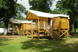 Camping Le Port Mulon 3*, Camping 3* à Nort sur Erdre (Loire Atlantique) - Location Tente équipée pour 4 personnes - Photo N°1
