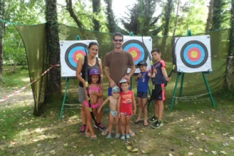 Camping Le Repaire 3*, Camping 3* à Thiviers (Dordogne) - Location Mobil Home pour 4 personnes - Photo N°3