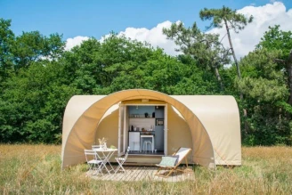 Camping Les Prades 4*, Camping 4* à Peyreleau (Aveyron) - Location Tente équipée pour 4 personnes - Photo N°1