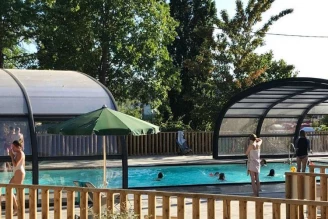 Camping Huttopia Versailles 3*, Camping 3* à Versailles (Yvelines) - Location Cabane pour 6 personnes - Photo N°4