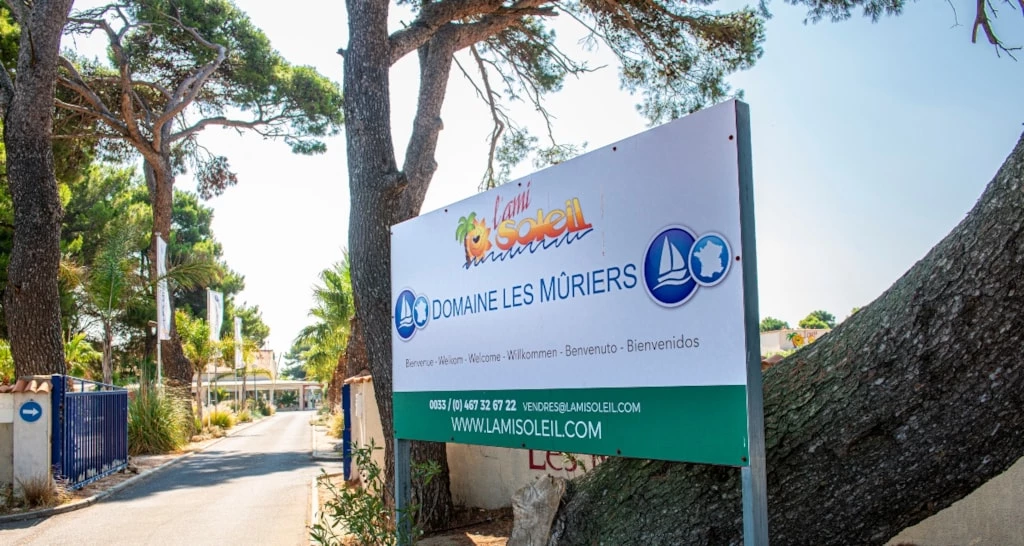 Camping les Mûriers 4*, Camping 4* à Vendres Plage (Hérault) - Location Chalet pour 4 personnes - Photo N°10