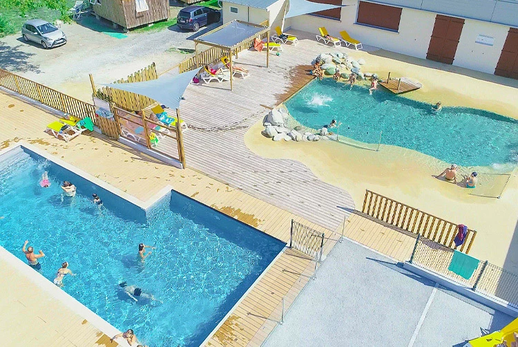Camping des Gaves 4*, Camping 4* à Laruns (Pyrénées Atlantiques) - Location Tente équipée pour 5 personnes - Photo N°7