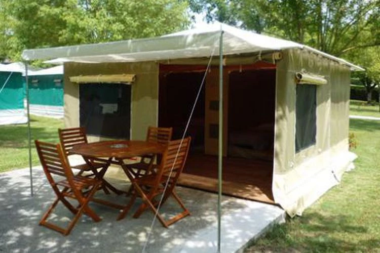 Camping La Grande Veyière 3*, Camping 3* à Molières (Dordogne) - Location Tente équipée pour 4 personnes - Photo N°18
