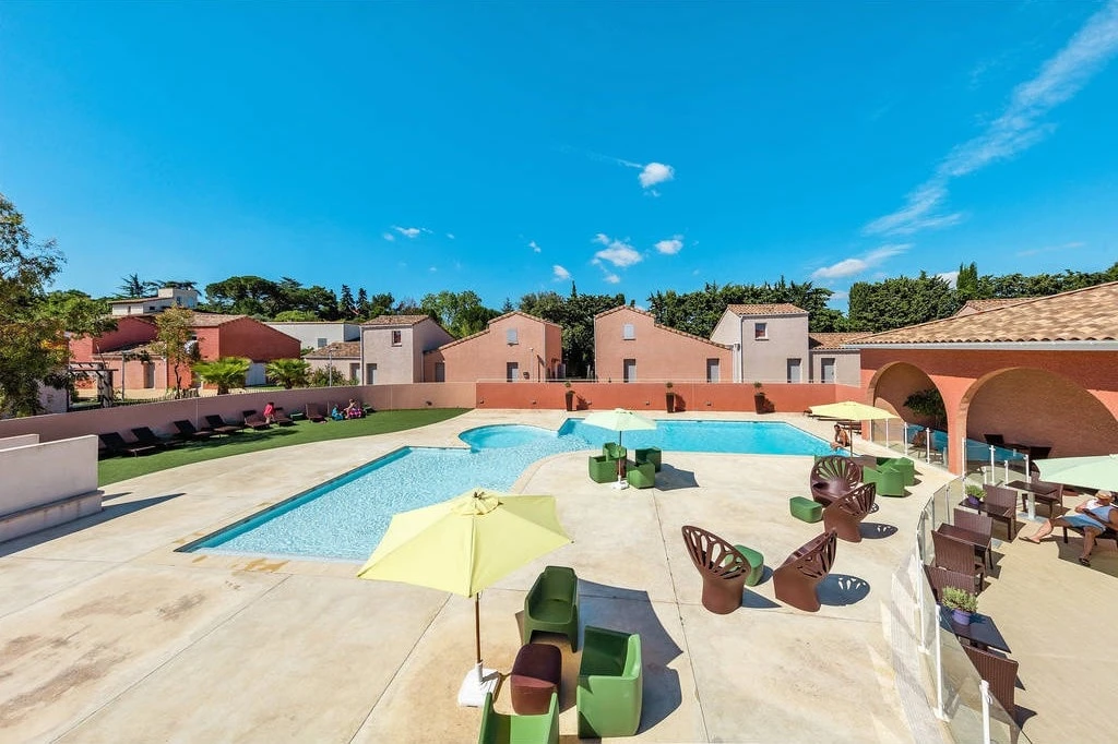 Domaine de Bacchus 3*, Camping 3* à Saint Christol (Hérault) - Location Maison pour 2 personnes - Photo N°12