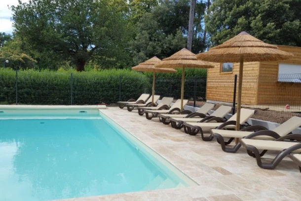 Camping Le Port Mulon 3*, Camping 3* à Nort sur Erdre (Loire Atlantique) - Location Tente équipée pour 4 personnes - Photo N°2