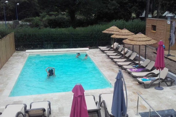 Camping Le Port Mulon 3*, Camping 3* à Nort sur Erdre (Loire Atlantique) - Location Tente équipée pour 4 personnes - Photo N°4