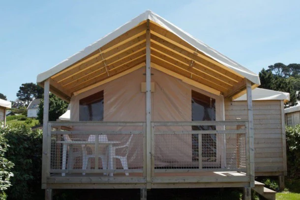 Camping Les 7 Îles 3*, Camping 3* à Trélévern (Cotes d'Armor) - Location Tente équipée pour 5 personnes - Photo N°1