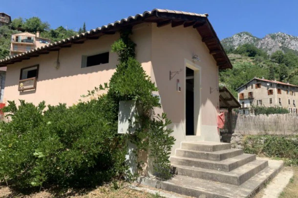 Camping Les Templiers 3*, Camping 3* à Roquebillière (Alpes Maritimes) - Location Tente équipée pour 2 personnes - Photo N°6