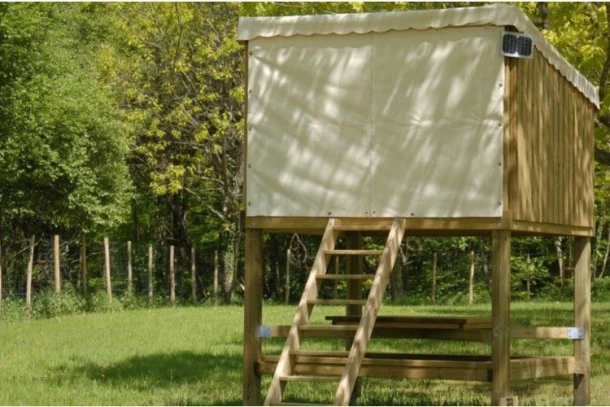 Camping Les Templiers 3*, Camping 3* à Roquebillière (Alpes Maritimes) - Location Tente équipée pour 2 personnes - Photo N°1