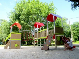 Camping Des Familles 4* , Camping à Grayan et l'Hôpital (Gironde) - Location Mobil Home pour 4 personnes - Photo N°16