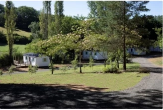 Camping Le Valenty 3*, Camping 3* à Soturac (Lot) - Location Mobil Home pour 4 personnes - Photo N°4