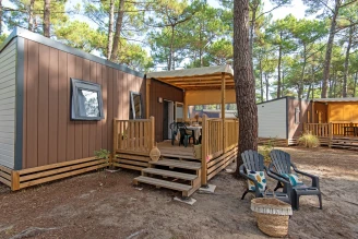 Camping Navarrosse-Plage 4* - Ze collection, Camping 4* à Biscarrosse Lac (Landes) - Location Mobil Home pour 5 personnes