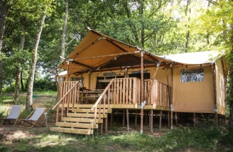 Camping U Casone 3*, Camping 3* à Ghisonaccia (Haute Corse) - Location Tente équipée pour 5 personnes - Photo N°1