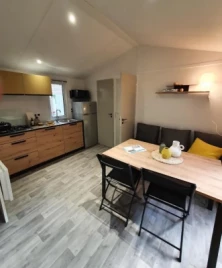 Camping du Petit Pont 3* , Camping 3* à La Tremblade (Charente Maritime) - Location Mobil Home pour 4 personnes - Photo N°3