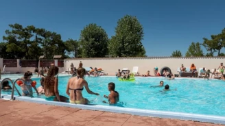 Camping l'Escale du Perthuis 4*, Camping 4* à La Tranche sur Mer (Vendée) - Location Mobil Home pour 6 personnes - Photo N°5