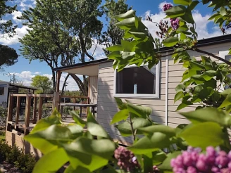 , Camping 3* à Massillargues Attuech (Gard) - Location Mobil Home pour 4 personnes - Photo N°3