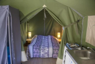 Camping Le Lac de Bonnefon 3*, Camping 3* à Naucelle (Aveyron) - Location Tente équipée pour 5 personnes - Photo N°1