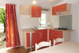 Camping Les Cruses 3*, Camping 3* à Ribes (Ardèche) - Location Mobil Home pour 6 personnes - Photo N°1