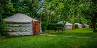 Camping Village Insolite , Camping 1* à Saint Benoît des Ondes (Ille et Vilaine) - Location Yourte pour 2 personnes - Photo N°1