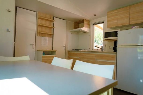 Camping Aloha Plage 4*, Camping 4* à Sampzon (Ardèche) - Location Mobil Home pour 6 personnes - Photo N°18