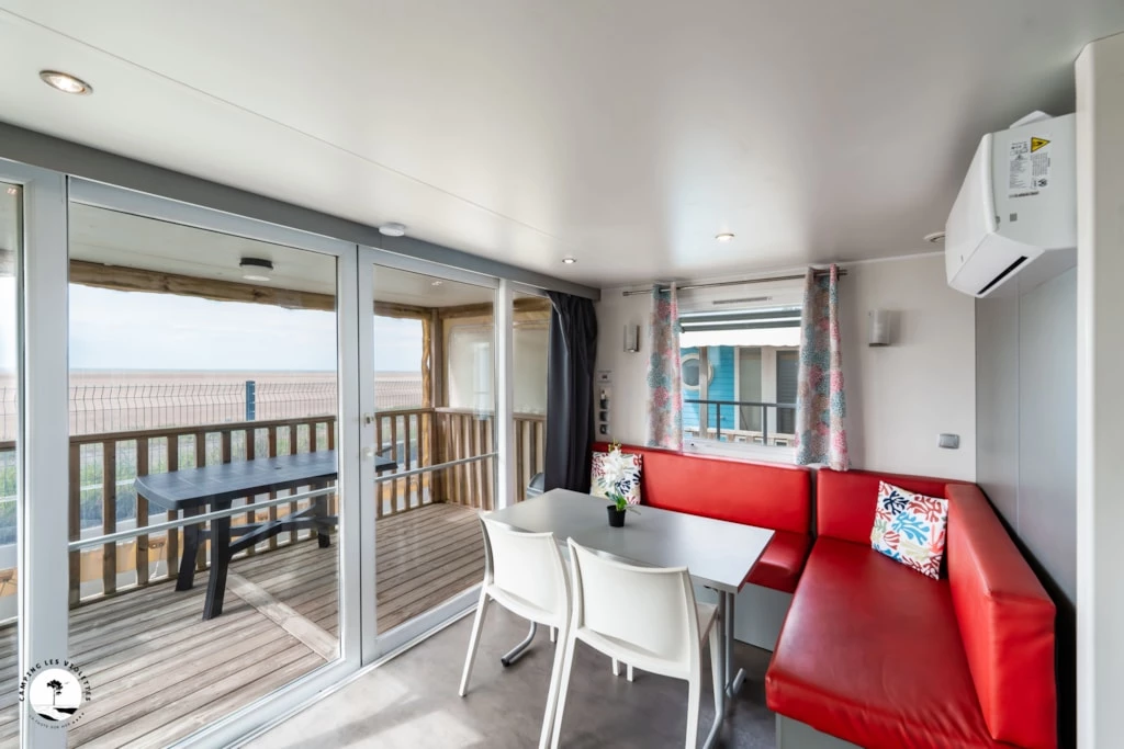 Camping Les Violettes 4*, Camping 4* à La Faute sur Mer (Vendée) - Location Mobil Home pour 4 personnes - Photo N°3