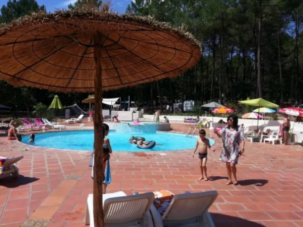 Camping La Simioune 3* , Camping 3* à Bollène (Vaucluse) - Location Tente équipée pour 5 personnes - Photo N°5