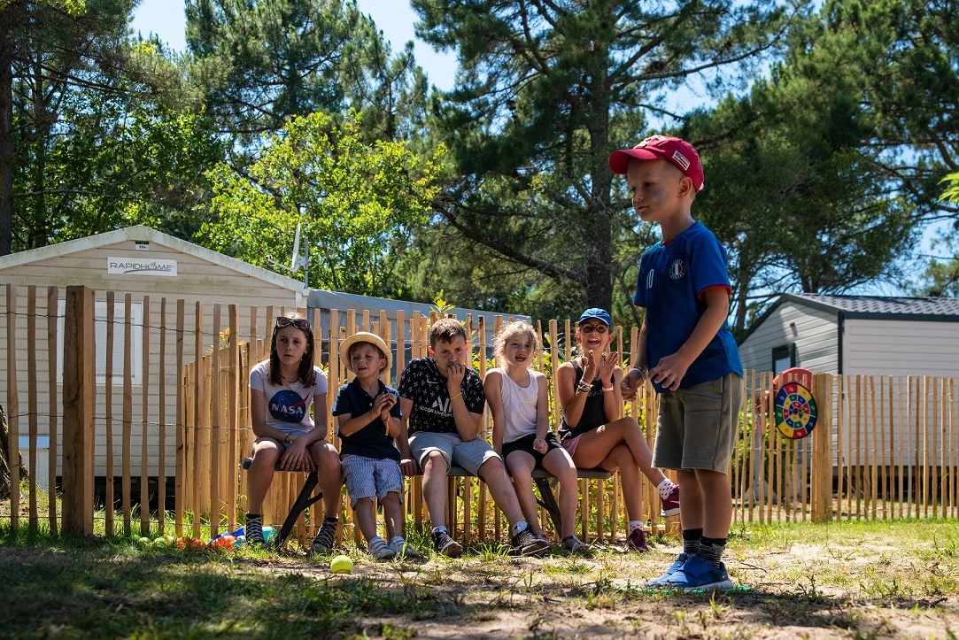 Camping Navarrosse-Plage 4* - Ze collection, Camping 4* à Biscarrosse Lac (Landes) - Location Mobil Home pour 5 personnes - Photo N°17