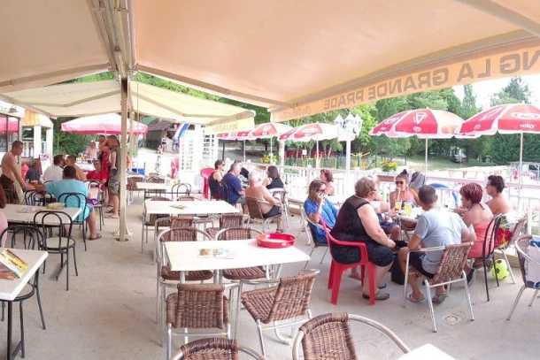 Camping La Grande Prade 3*, Camping 3* à La Cassagne (Dordogne) - Location Mobil Home pour 4 personnes - Photo N°14