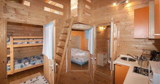 CAMPING Merendella 4*, Camping à San Nicolao (Haute Corse) - Location Chalet pour 6 personnes - Photo N°4