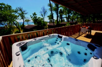 CAMPING Merendella 4*, Camping à San Nicolao (Haute Corse) - Location Mobil Home pour 7 personnes - Photo N°3