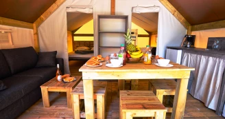 CAMPING Merendella 4*, Camping à San Nicolao (Haute Corse) - Location Tente équipée pour 5 personnes - Photo N°3