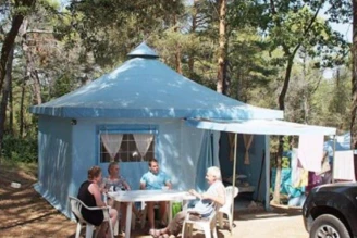 Camping Club Le Ruou 4*, Camping 4* à Villecroze (Var) - Location Tente équipée pour 5 personnes - Photo N°1