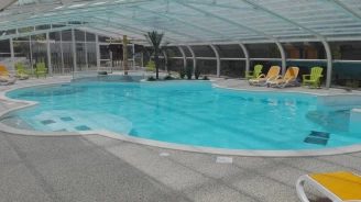  Camping Le Bois Verdon 4*, Camping 4* à Saint Jean de Monts (Vendée) - Location Mobil Home pour 2 personnes - Photo N°2