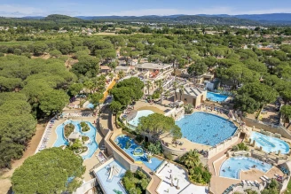 Camping Les Cigales 5* - Ze Collection, Camping 5* à Le Muy (Var) - Location Mobil Home pour 6 personnes - Photo N°2