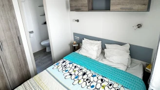Camping Les Cigales 5* - Ze Collection, Camping 5* à Le Muy (Var) - Location Mobil Home pour 6 personnes - Photo N°4