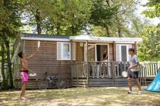 Camping du Lac de Saint-Pardoux 4*, Camping 4* à Saint Pardoux (Haute Vienne) - Location Mobil Home pour 6 personnes - Photo N°1