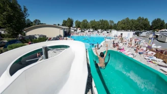 , Camping 4* à Angles (Vendée) - Location Mobil Home pour 6 personnes - Photo N°4