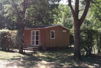 Camping La Salvinie 3*, Camping 3* à Terrasson Lavilledieu (Dordogne) - Location Mobil Home pour 5 personnes - Photo N°1