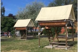 Camping Les Portes d'Alsace 3*, Camping 3* à Saverne (Bas Rhin) - Location Cabane pour 2 personnes - Photo N°1