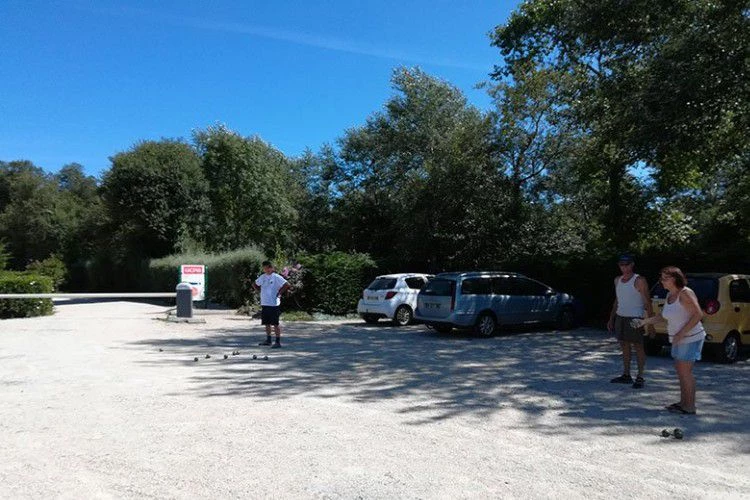 Camping de Lanven 3*, Camping 3* à Plomeur (Finistère) - Location Mobil Home pour 6 personnes - Photo N°6