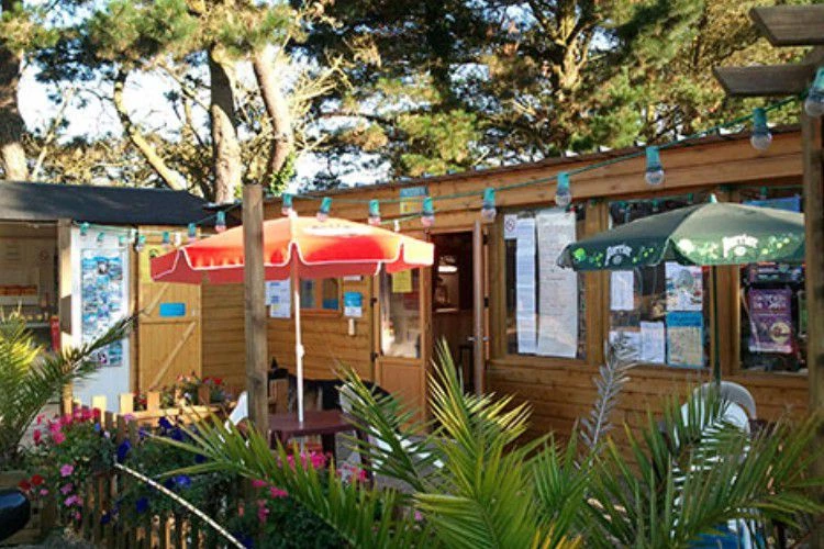 Camping de Lanven 3*, Camping 3* à Plomeur (Finistère) - Location Mobil Home pour 6 personnes - Photo N°12