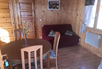 Camping La Motte Flottante 2*, Camping 2* à La Freissinouse (Hautes Alpes) - Location Chalet pour 4 personnes - Photo N°3