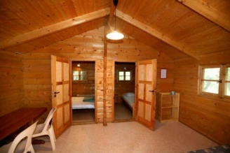 Camping U STABIACCIU 3*, Camping à Porto Vecchio (Corse du Sud) - Location Chalet pour 6 personnes - Photo N°3
