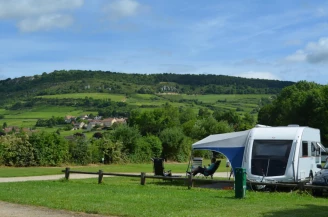 Camping de Santenay 3* , Camping 3* à Santenay (Côte d'Or) - Location Mobil Home pour 6 personnes - Photo N°3